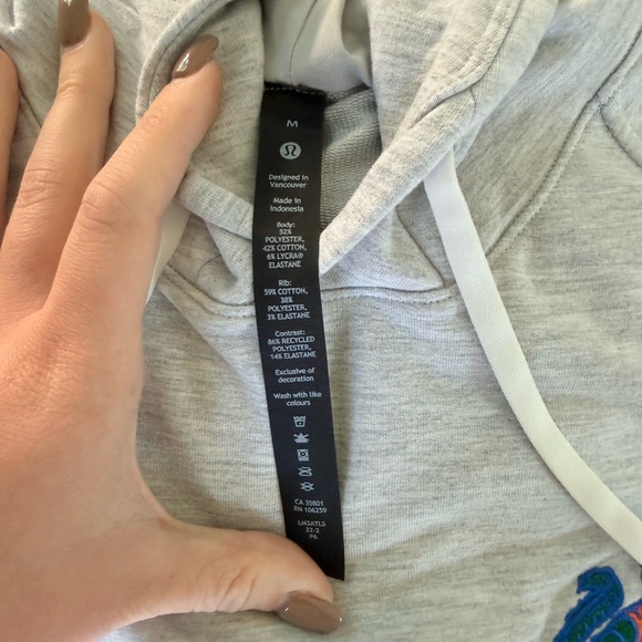 Lululemon Athletica Gray UF Gators Hoodie - Picture 2 of 2